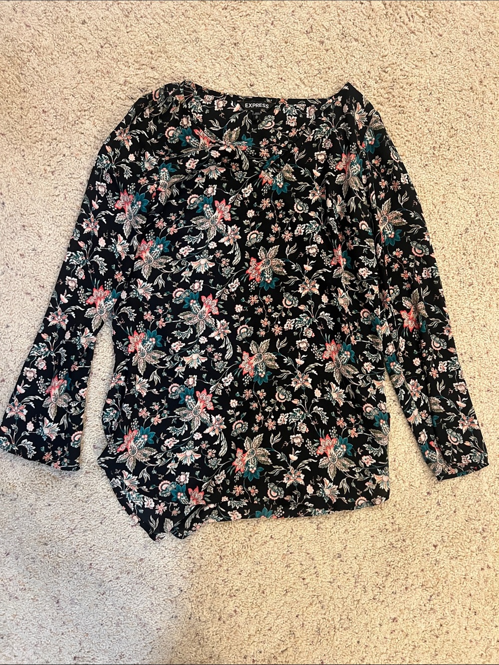 Express Black Floral V-Neck Long Sleeve Blouse